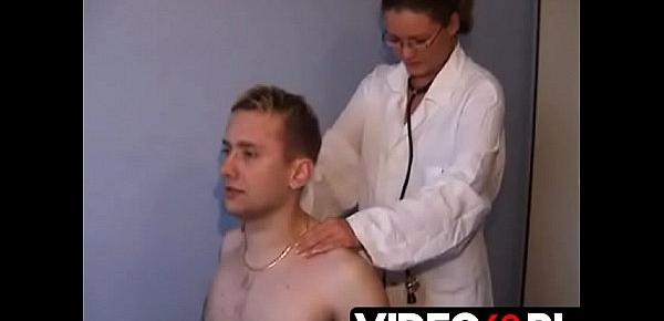  Polskie porno - Wtedy nie było koronawirusa ale z wizytą do fajnej pani doktor się chodziło
